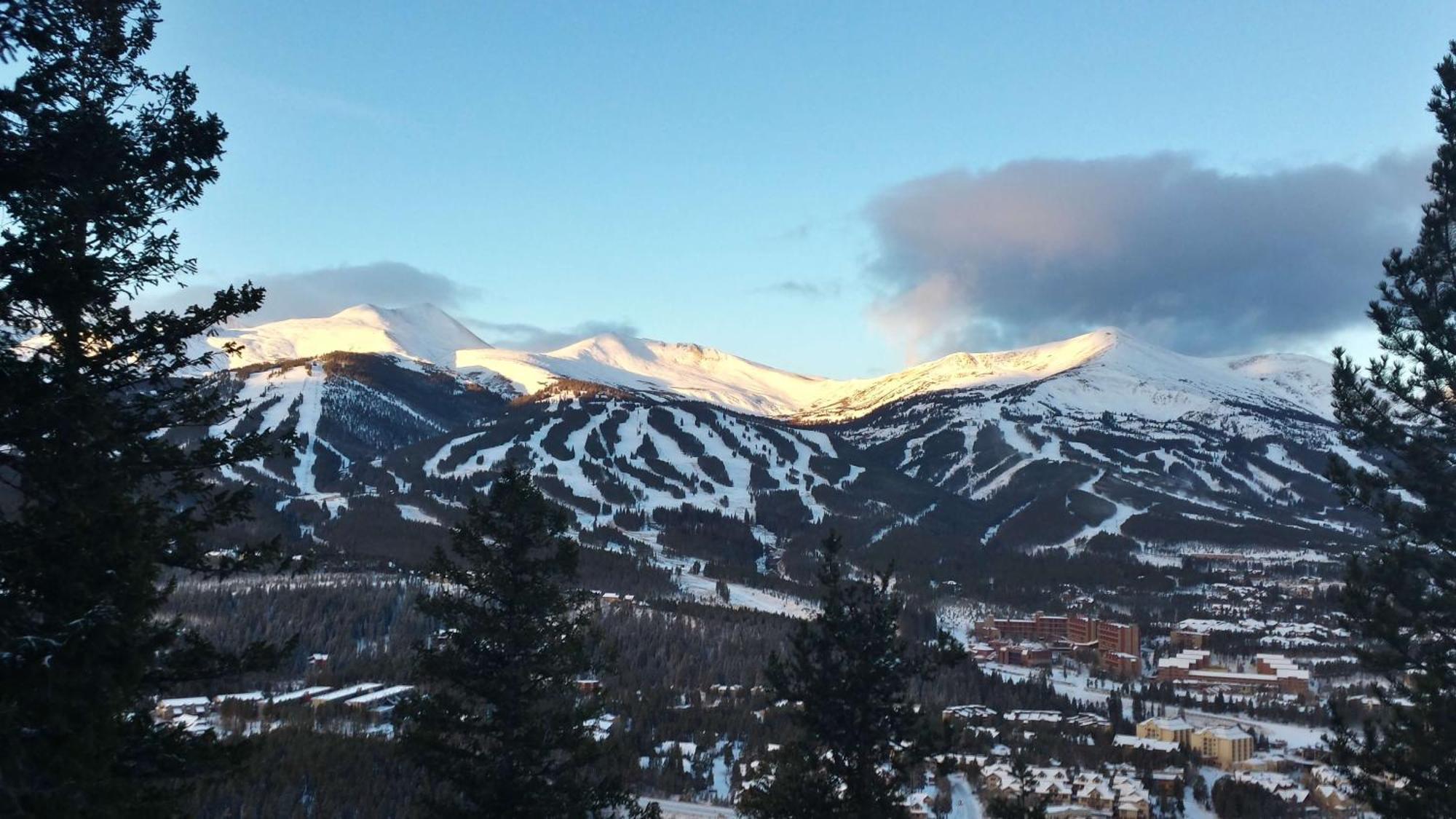 Village Antero Mountain Getaway: Ski In/Out, Resort Amenities, Peak 9 بريكنريدج المظهر الخارجي الصورة